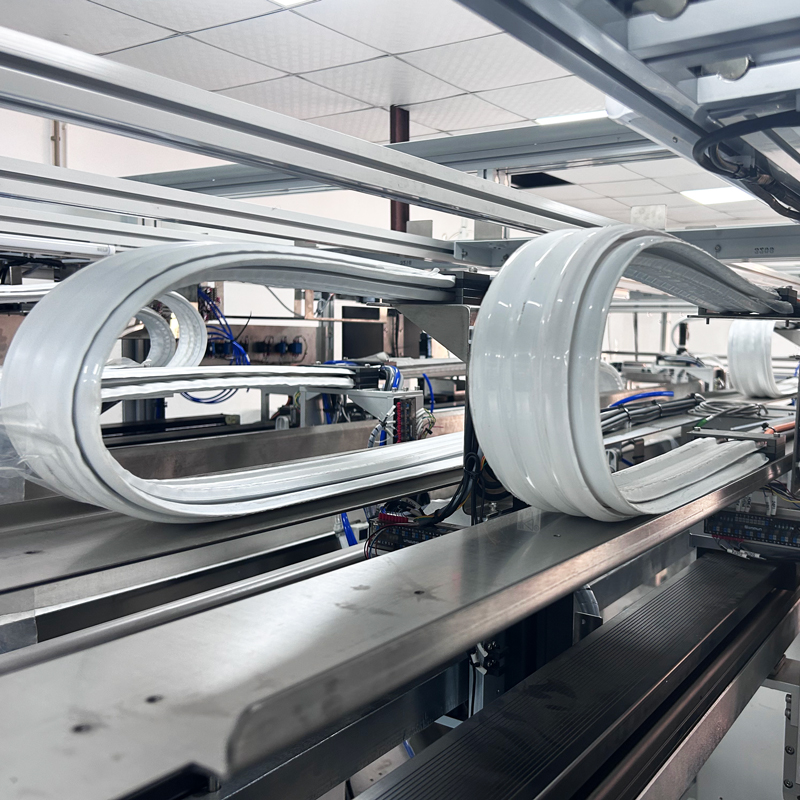 無塵拖鏈應用案例